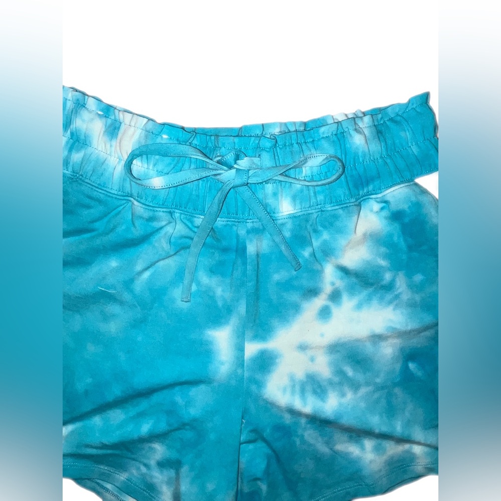 EARTH YOGA Women’s Organic clothing shorts - Picture 2 of 3